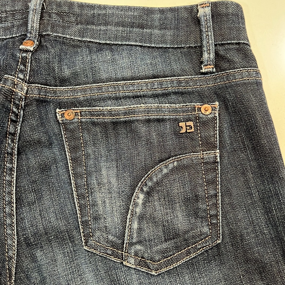Joe’s jeans Rocker size 27 jeans